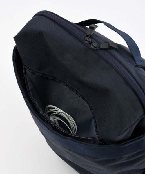 STLAKT ラウンドバックパック L STLAKT