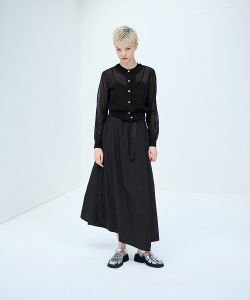 ショート丈ニットカーディガン 