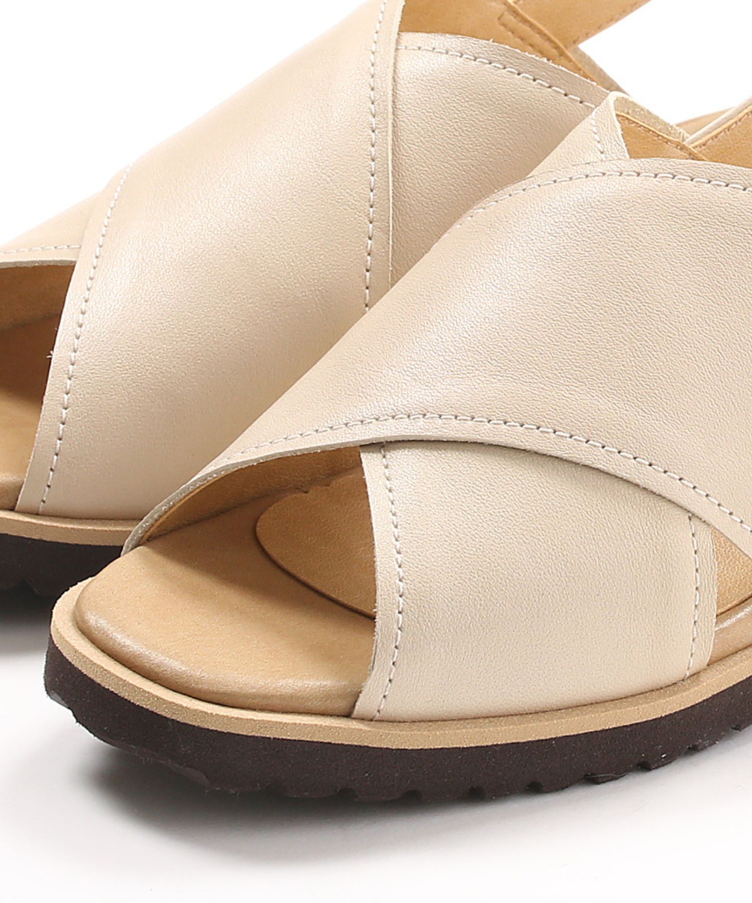 ◆ヒップス【HIPS】／レザークロスサンダル アイボリー 24.5cm （日本製）◆ 安定感のある包み込むような履き心地！ ヒップス HIPS ソフトレザーパンプス （ホワイト） -公式SEVEN