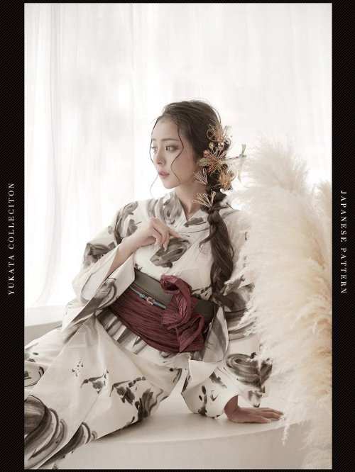 浴衣 白 シック 大人浴衣 水墨画 古典 2点セット 高級 上品 女性用浴衣 レトロモダン Ryuyu 