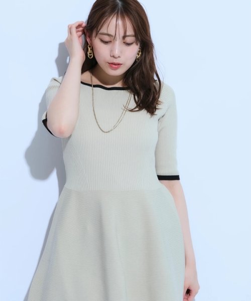 ホールガーメント配色ワンピ 予めご了承ください