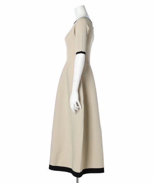 ホールガーメント配色ワンピ 予めご了承ください