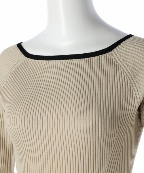 ホールガーメント配色ワンピ 予めご了承ください