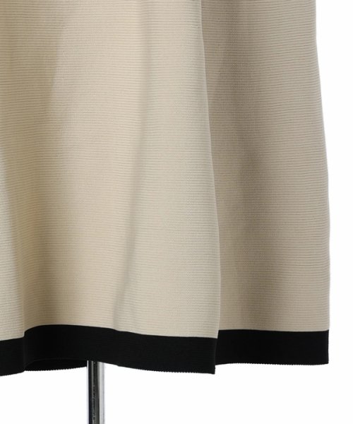 ホールガーメント配色ワンピ 予めご了承ください