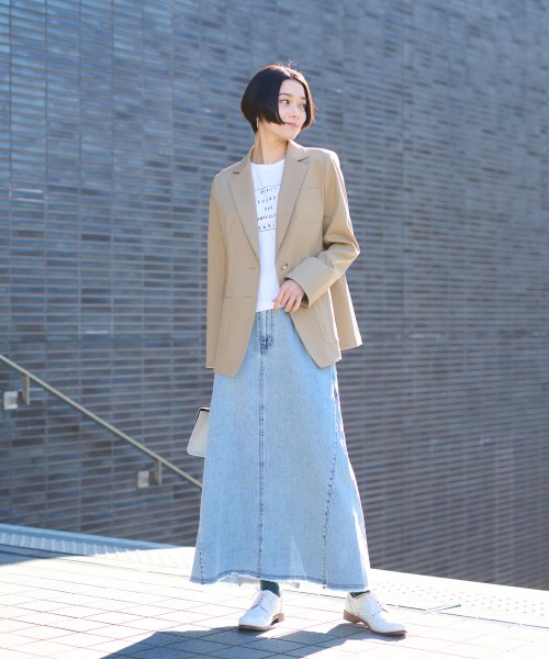 テーラードジャケット 