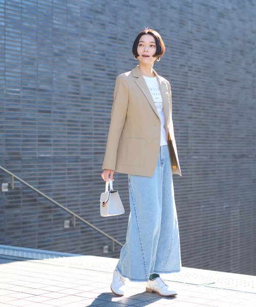 テーラードジャケット 