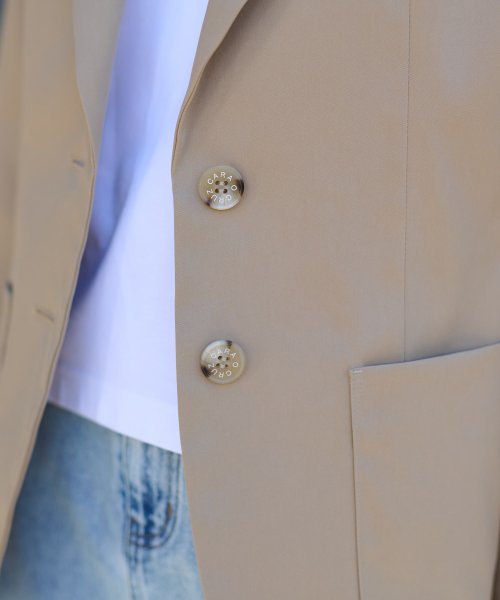 テーラードジャケット 