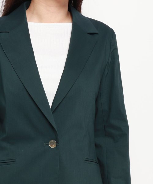 テーラードジャケット 