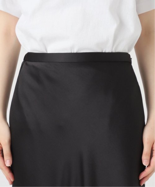 ランダムフレア マーメイドスカート 