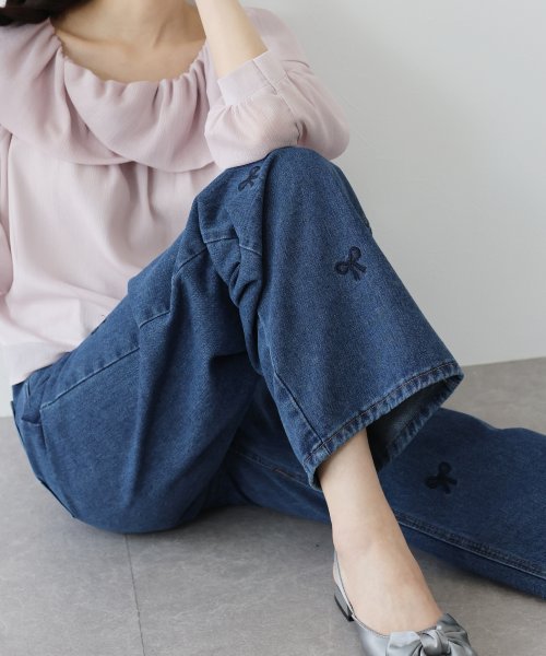 BLUEEAST(ブルーイースト)/リボン刺繍ワイドデニムパンツ/img12