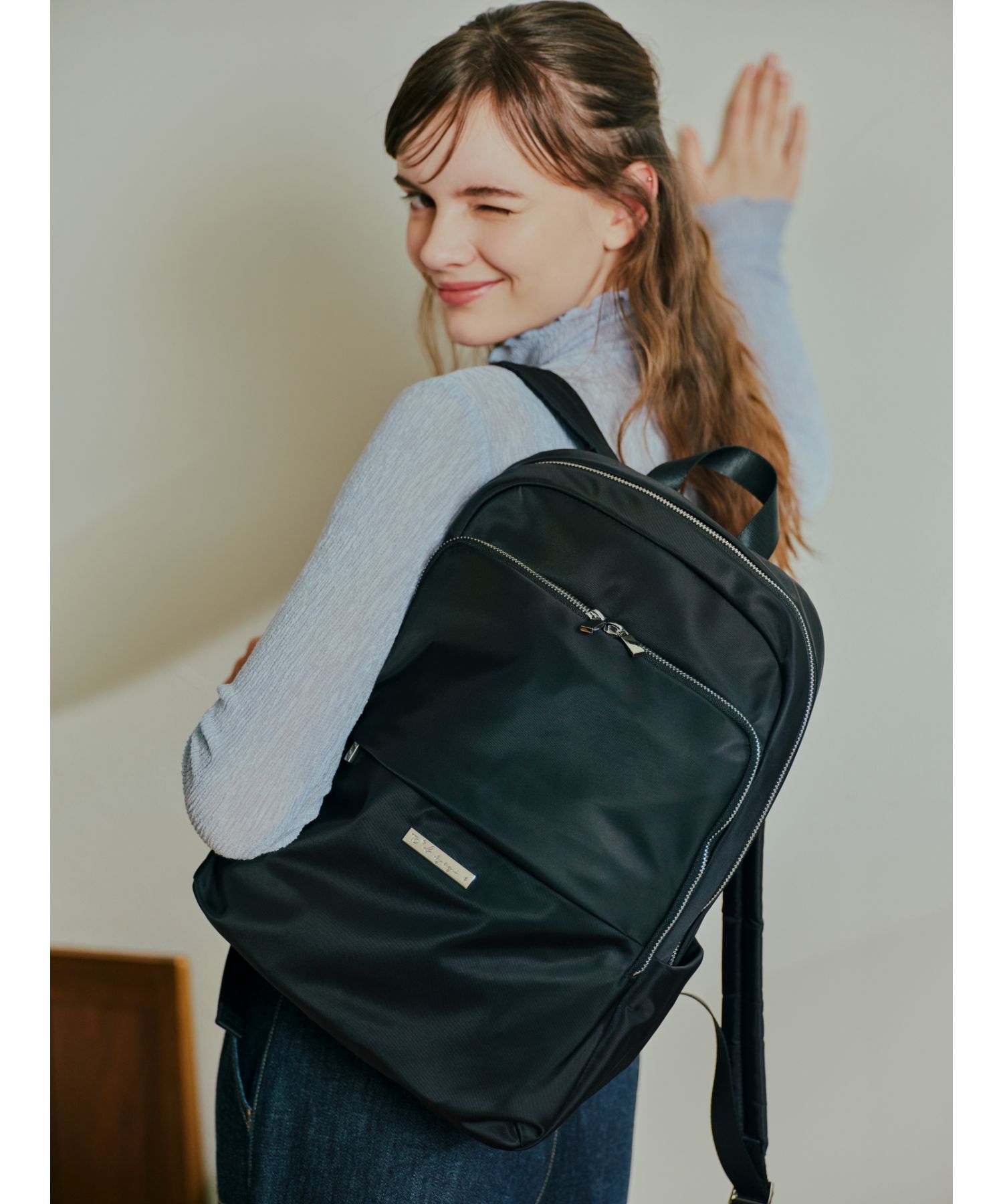 まにー ページ WV87 SAC メニ―ポケットナイロンバックパック バッグ リュック・バック