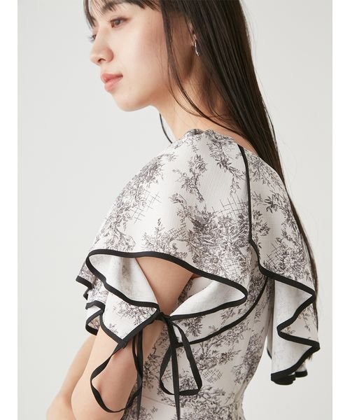 【WEB限定サイズあり】ラッフルボレロパイピングワンピース 予めご了承ください