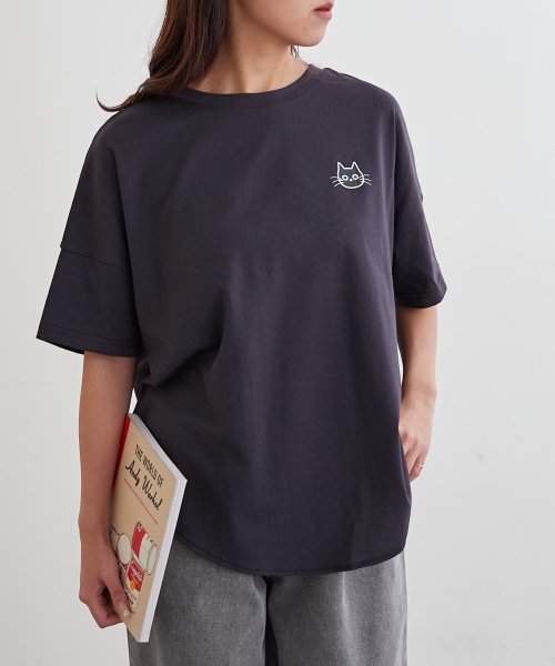 NICE CLAUP OUTLET(ナイスクラップ　アウトレット)/ネコしっぽTシャツ　ゆったり　猫　カットソー/img09