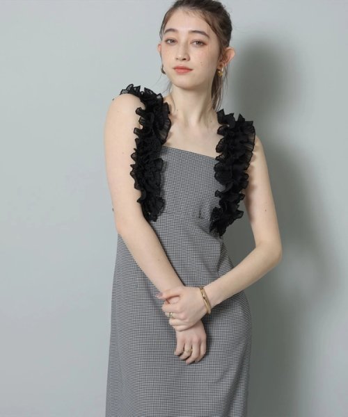 ショルダーフリルIラインワンピース 予めご了承ください