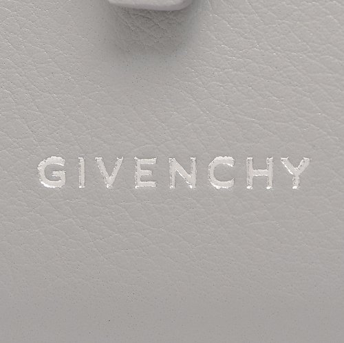 ジバンシィ 二つ折り財布 ヴォワイユー ロゴ ミニ財布 グレー レディース GIVENCHY BB60LNB1Q7 050 GIVENCHY 二つ折り財布 ヴォワイユー ロゴ ミニ財布 グレー レディース BB60LNB1Q7 ジバンシー