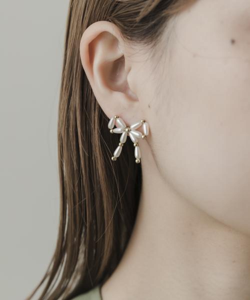 売り切れ JILL by JILLSTUART リボンピアス 楽天市場】cubicウェーブリボンピアス JILL by JILL STUART ジル