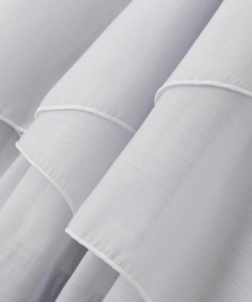 スムースドッキングボリュームアシメワンピース 商品説明一枚でスタイルが決まる！スムースカットソーとシアースカートをドッキングしたレディなワンピースです。配色の効いた E1438215098(11000円)