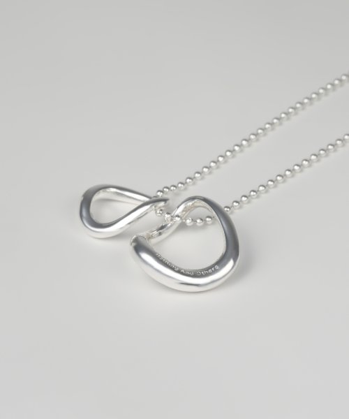 nothing and others(ナッシングアンドアザース)/Tow ring Necklace/img05