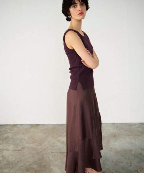 イレギュラーヘムスカート 