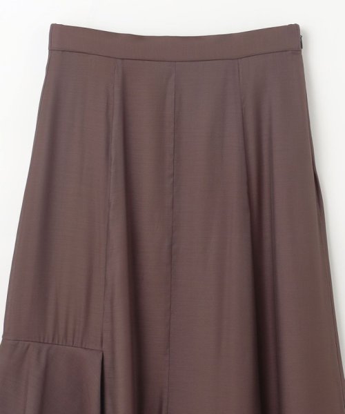 イレギュラーヘムスカート 