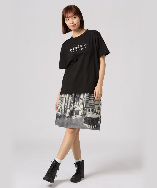 agnes b. FEMME(アニエスベー　ファム)/【ユニセックス】SEQ9 “3 rue du jour”ロゴTシャツ/img01