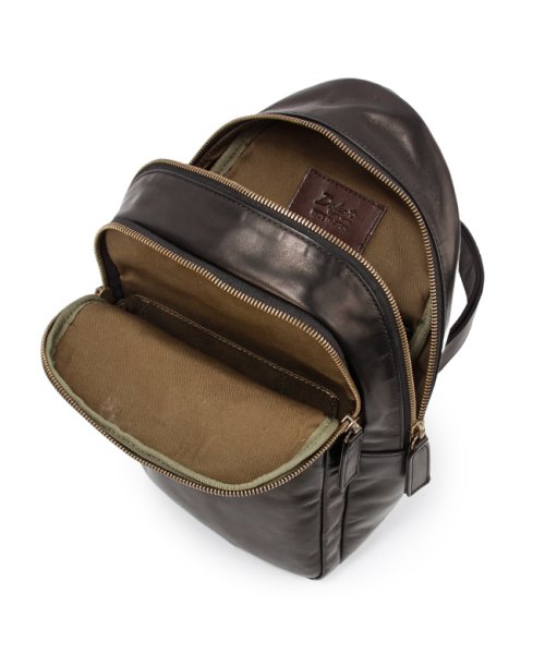 ダコタ ブラックレーベル ボディバッグ ワンショルダーバッグ メンズ 軽量 縦型 日本製 Dakota BLACK LABEL ホースト3 1623807 ダコタ 1623807 HOV1622388102(12441円)