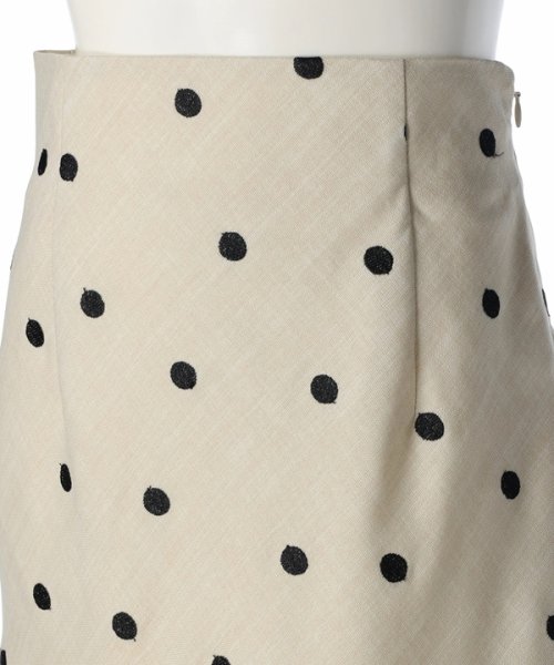 ドット刺繍ナロースカート 予めご了承ください