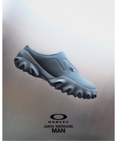 【JUNYA WATANABE MAN/ジュンヤワタナベマン】×OakleyFACTORY TEAM】 W－NAME JUNYA WATANABE MAN/ジュンヤワタナベマン CHOP SAW MULES