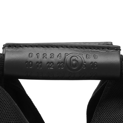 エムエムシックス メゾンマルジェラ ハンドバッグ ジャパニーズバッグ ブラック レディース MM6 Maison Margiela SB6WD0027 P641 メゾンマルジェラ MM6 Maison Margiela エムエムシックス ハンドバッグ ジャパニーズバッグ ブラック レディース SB6WD0027