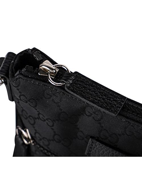 GUCCI グッチ ショルダーバッグ 449183 G1XHN 8615 GUCCI ショルダーバッグ G1XHN ナイロン