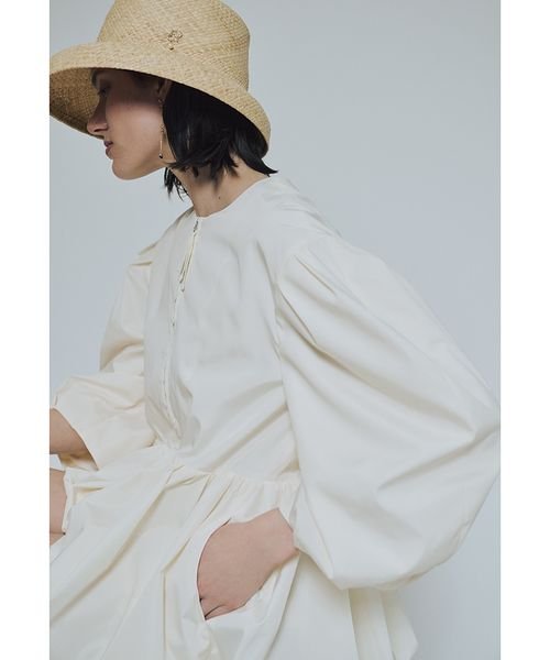 ペプラムバルーンブルゾン 予めご了承ください