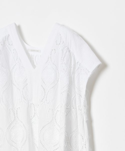 シフリー刺繍ワンピース 