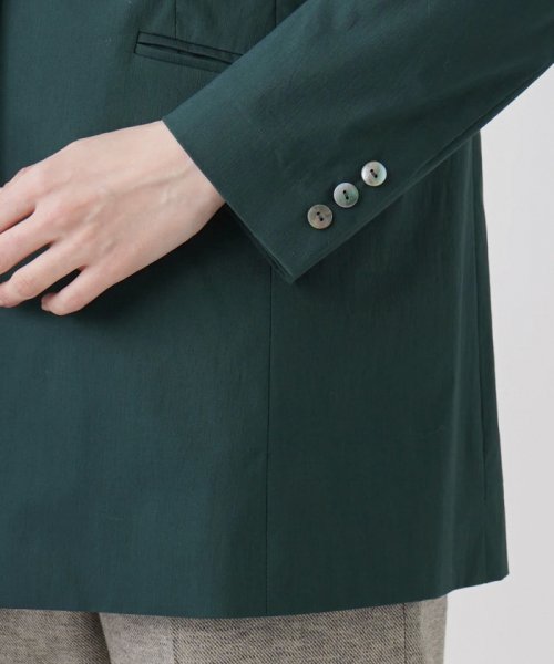 テーラードジャケット 