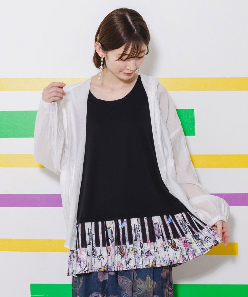 ScoLar(スカラー)/花×ネコロゴプリント シアーフードシャツ/img01