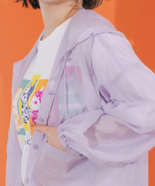 ScoLar(スカラー)/花×ネコロゴプリント シアーフードシャツ/img12