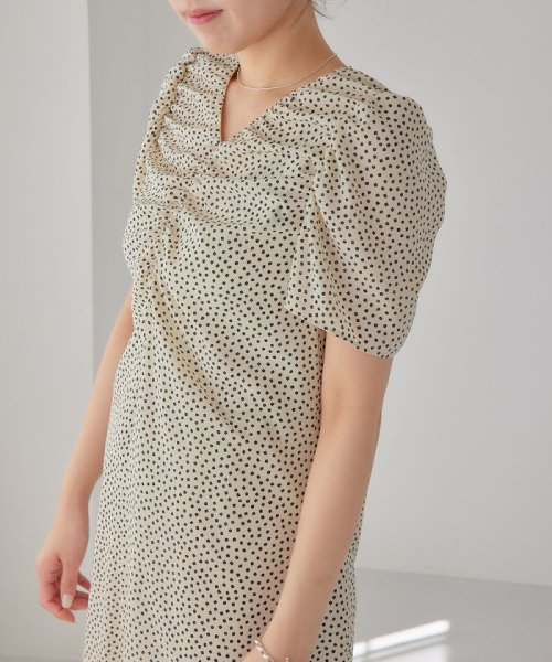 ＜EMMEL REFINES＞EM コバナプリント シャーリング ワンピース 