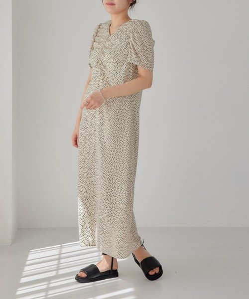 ＜EMMEL REFINES＞EM コバナプリント シャーリング ワンピース 