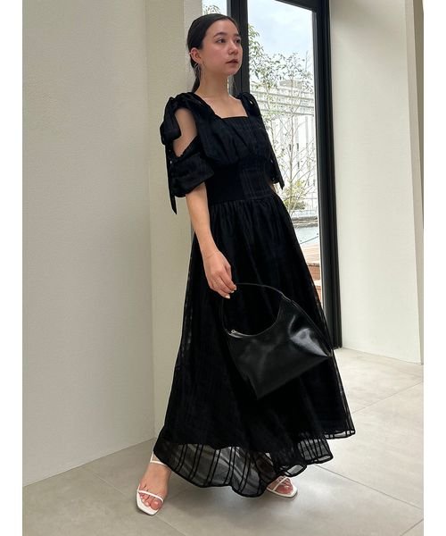 リボンショルダーウエストリブワンピース 予めご了承ください