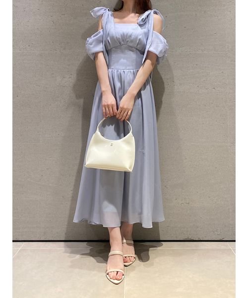 リボンショルダーウエストリブワンピース 予めご了承ください