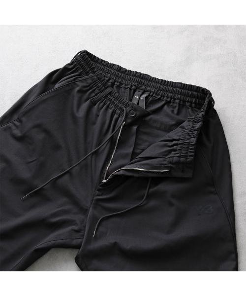 Y－3 ジョガーパンツ REF WO CUF PNT IN8752 商品説明・通年使用可能なウールパンツ・柔らかいウール混紡生地で作られたカフパンツ・ジップアップとボタン留め・ウエスト伸縮性のあるゴムとドローコード・サイドポケット×2、バックにスナップ式 R2836338823(21795円)