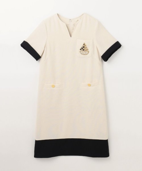 ビジューエンブレムワンピース 