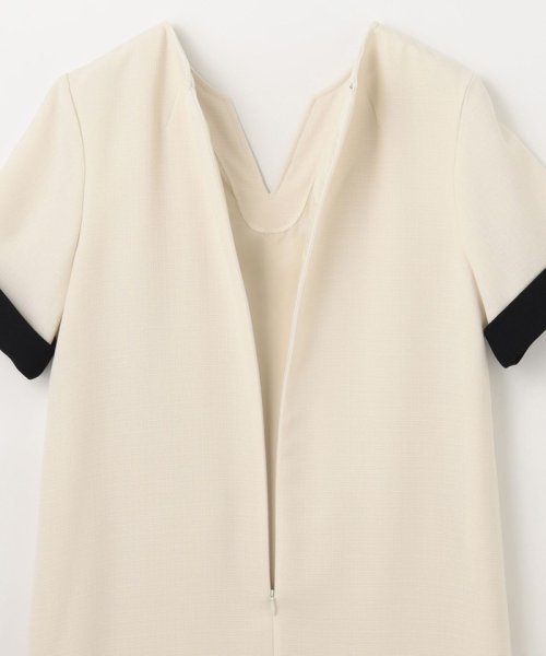 ビジューエンブレムワンピース 