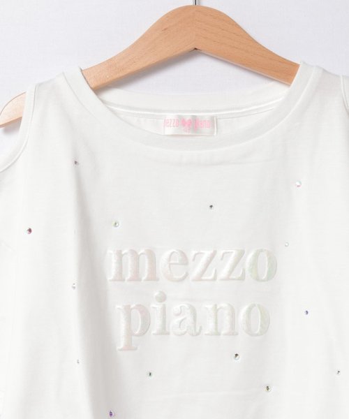 mezzo piano(メゾピアノ)/エンボス箔ロゴ　ラインストーン肩開きTシャツ/img02