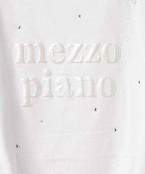 mezzo piano(メゾピアノ)/エンボス箔ロゴ　ラインストーン肩開きTシャツ/img03