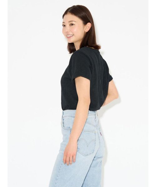 Levi's(リーバイス)/MARGOT Tシャツ ブラック CAVIAR/img01