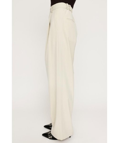 COMFORT SHAPE SLACKS パンツ 日本国内発送・最短翌日お届けの商品写真