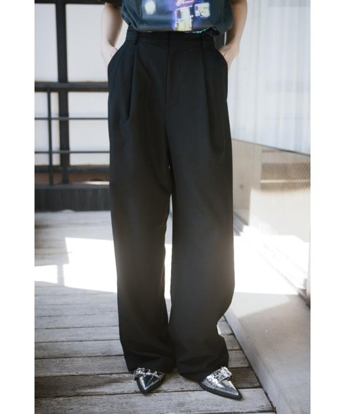 COMFORT SHAPE SLACKS パンツ 日本国内発送・最短翌日お届けの商品写真