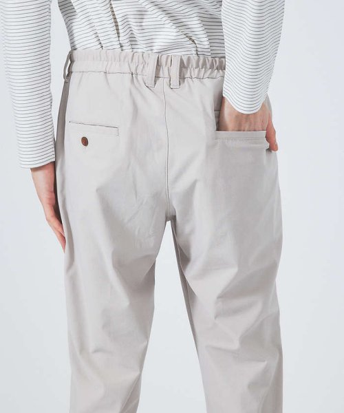 【常に適温 / 37.5 Technology】 デジタル テーパード イージー モデル：H185 B83 W70 H85