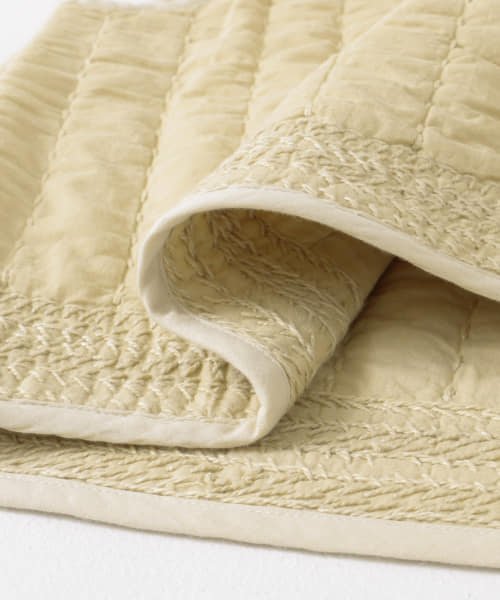 ARCHI　QUILTED VEST 