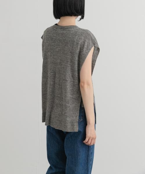 URBAN RESEARCH DOORS(アーバンリサーチドアーズ)/SOIL　CERW－NECK VEST/img01